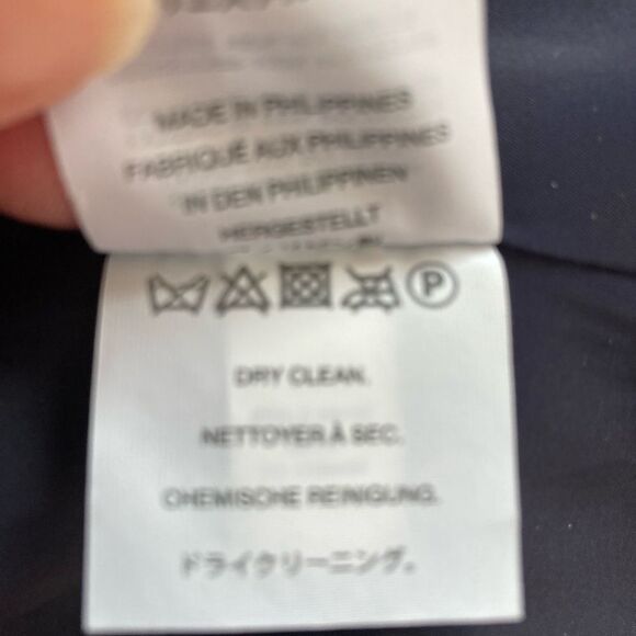 J.Crew lemon print blazer classic collarless style, lined, one frog closure🍋 - Picture 10 of 10